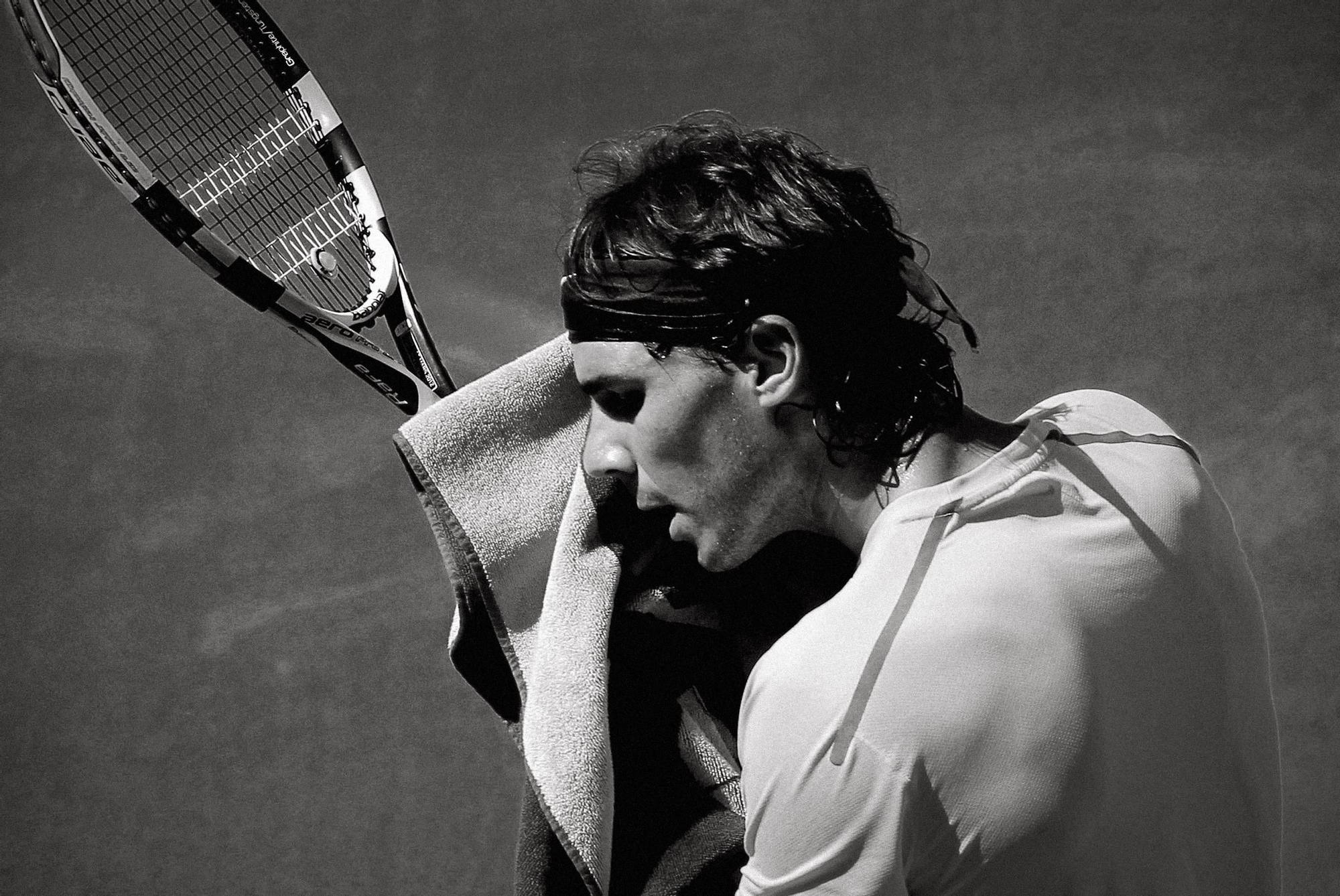 Rafa Nadal se retira del tenis profesional.