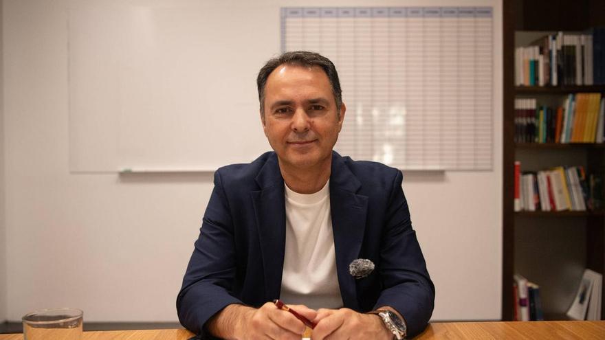Antonio Rial, psicólogo: "Los chavales con un uso problemáti