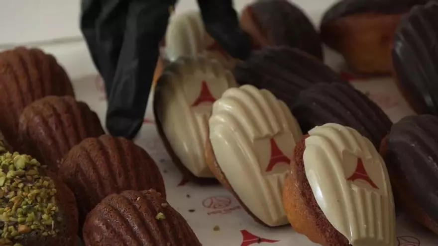 El PSG busca extender su marca con su primera cafetería