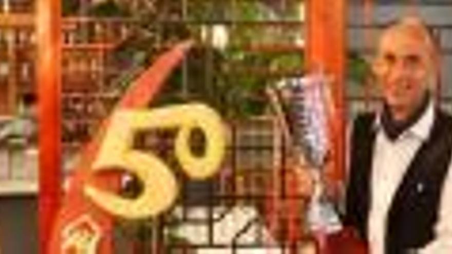 Xevi Serinyà celebrant els seus 50 anys.