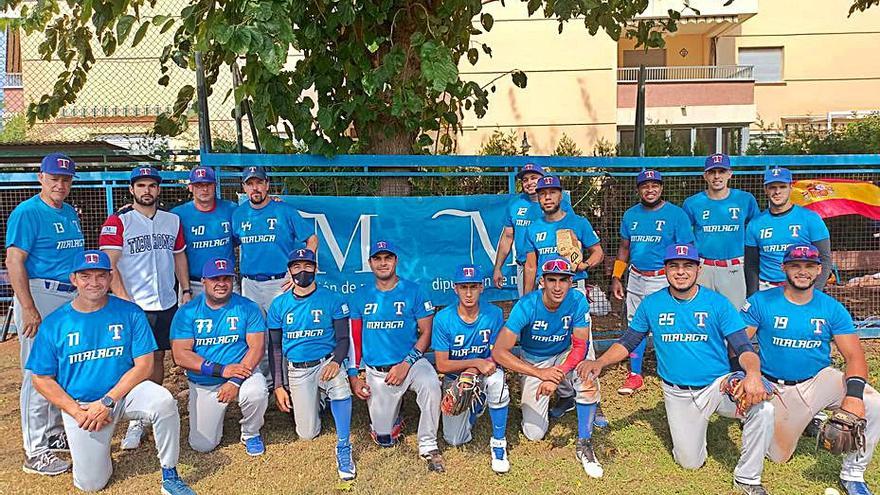 Tiburones de Málaga podría ascender a la élite del béisbol