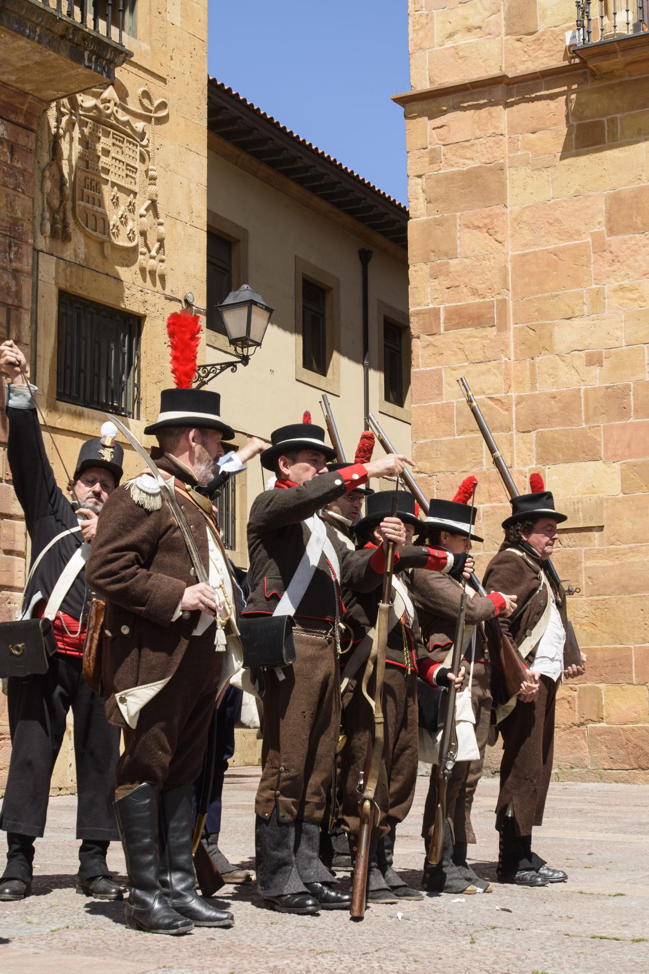 En imágenes: así fue la recreación en Oviedo de la revolución asturiana contra los franceses