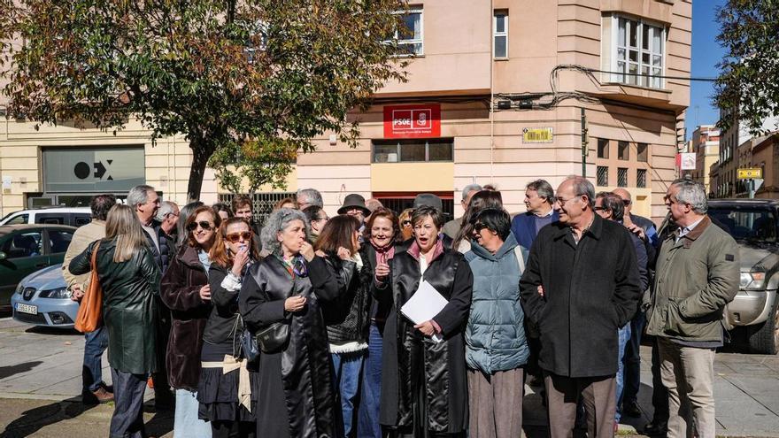 Video | Los abogados mutualistas de Badajoz protestan por sus pensiones