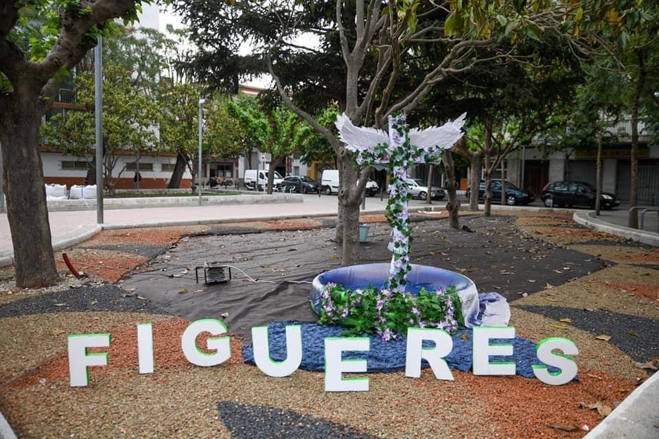 Les Fires de la Santa Creu a Figueres