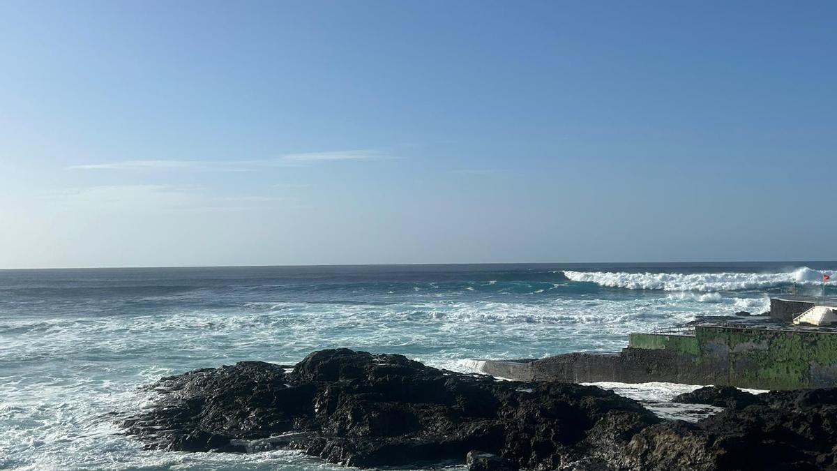 Oleaje en Punta del Hidalgo