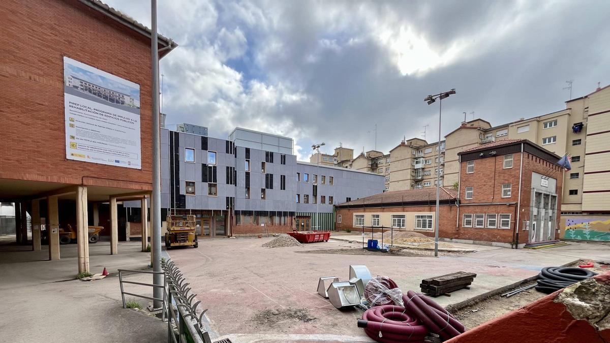 El avance de las obras en el colegio Los Campos de Gijón, en imágenes