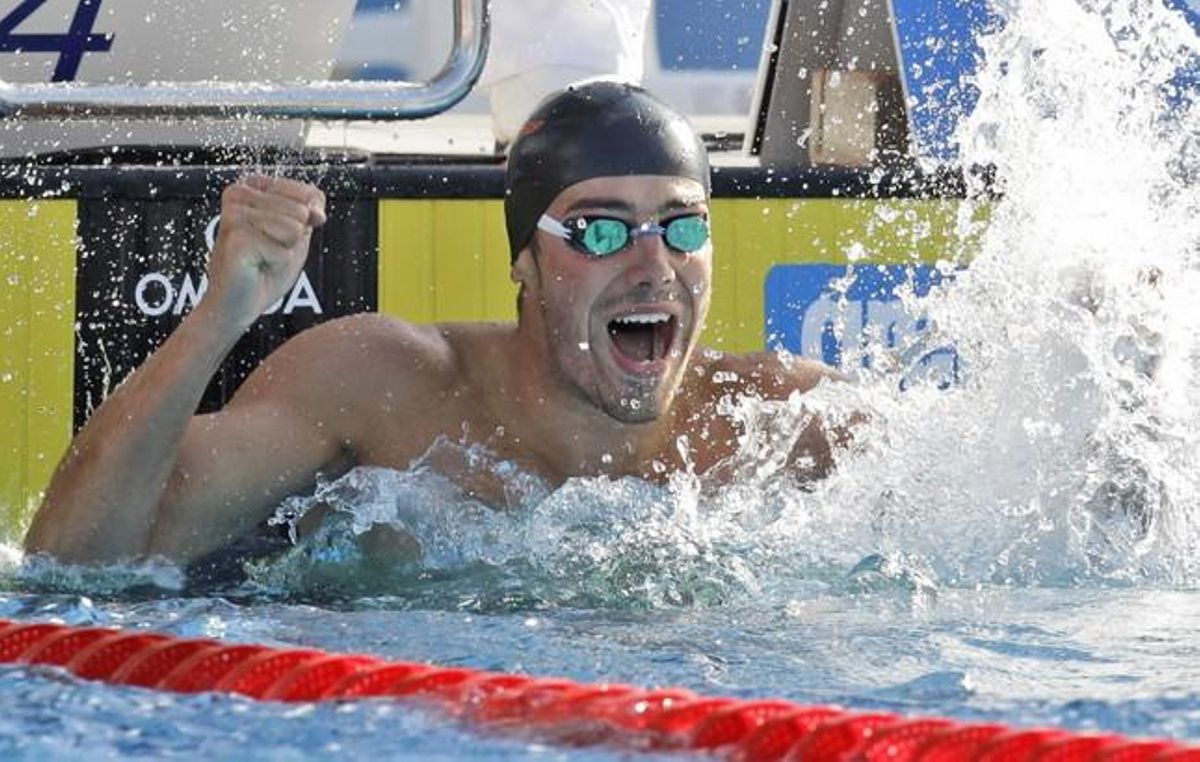 Rafa Muñoz, eufòric després de guanyar la final de papallona, avui a Budapest. Rafa Muñoz, eufòric després de guanyar la final de papallona, avui a Budapest.