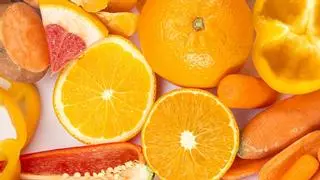 La hierba con más vitamina C que una naranja ideal para acabar con los dolores musculares