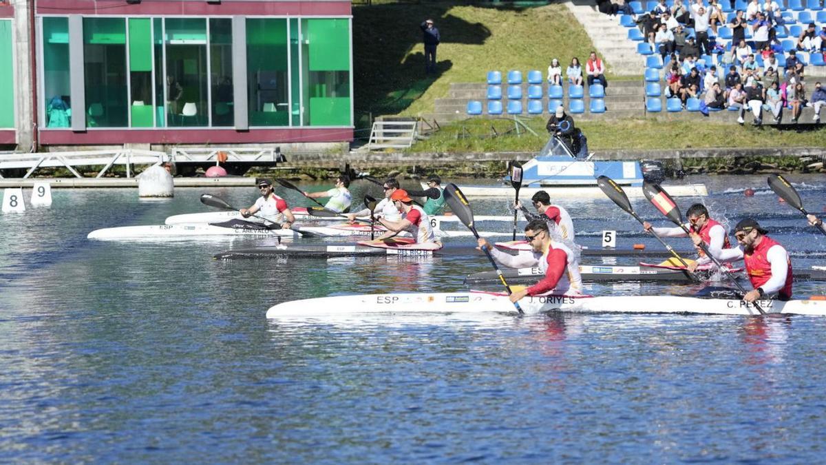Roi Rodríguez y Alberto Llera se imponen en el selectivo de K2 500. | RFEP