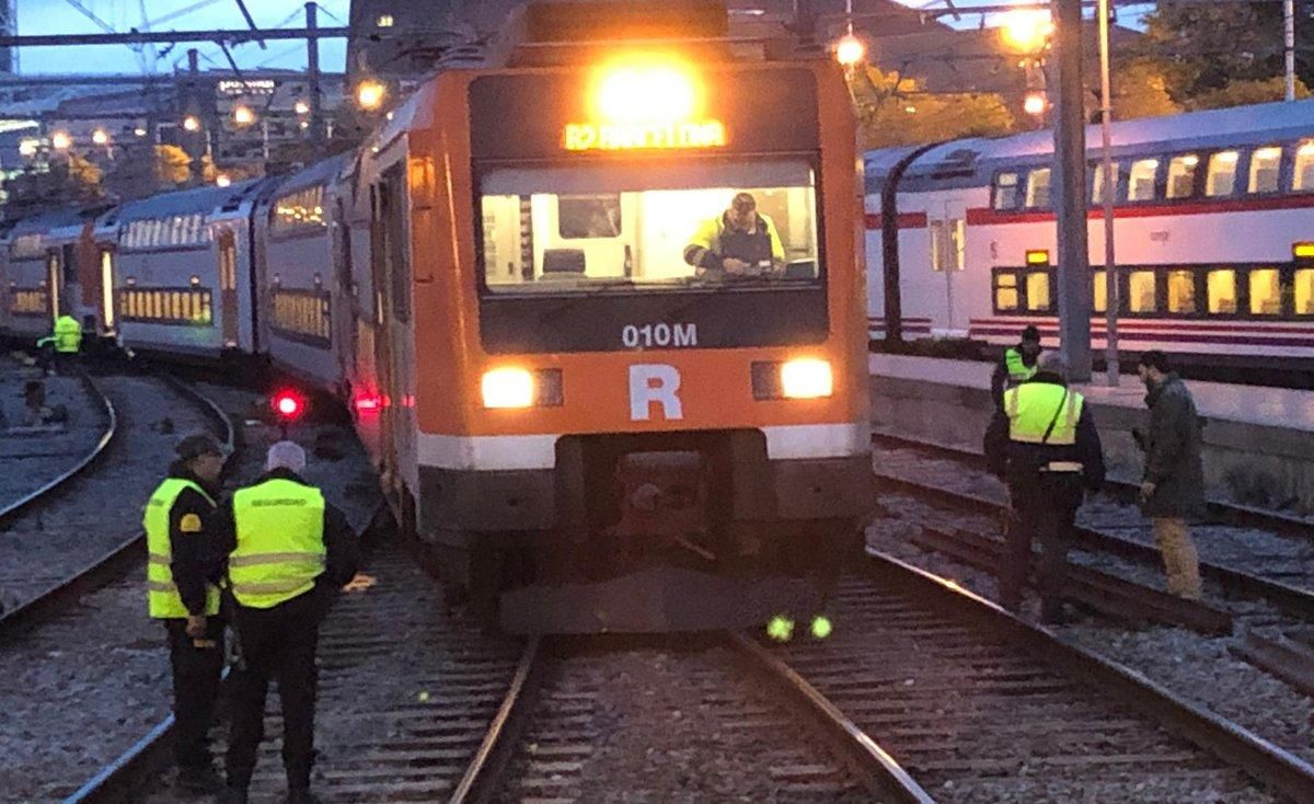 tren-salido-carril