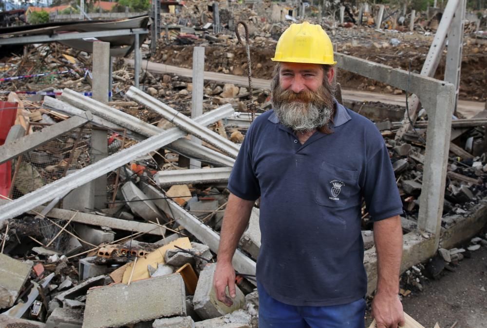 El desescombro de la zona cero deja al descubierto la devastación que causó dos muertos y arrasó una treintena de viviendas.