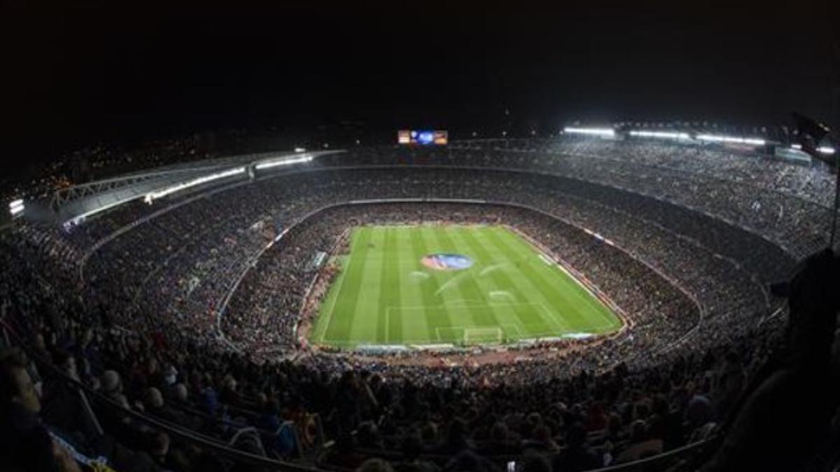 El Camp Nou, antes del comienzo del partido entre el Barça y el Real Madrid del pasado 22 de marzo.