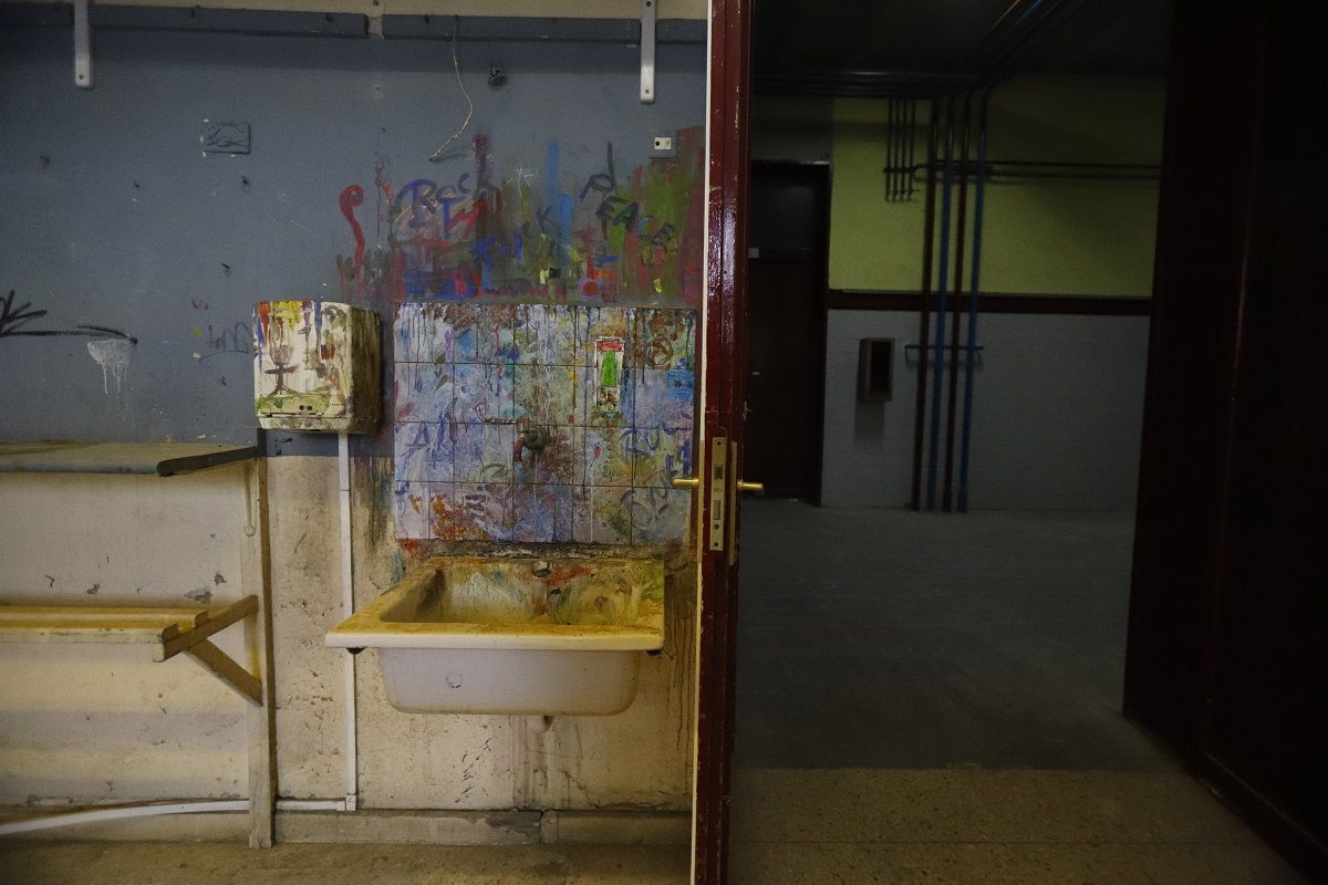 En imágenes | Así se encuentra la Antigua Escuela de Artes y Oficios de Zaragoza