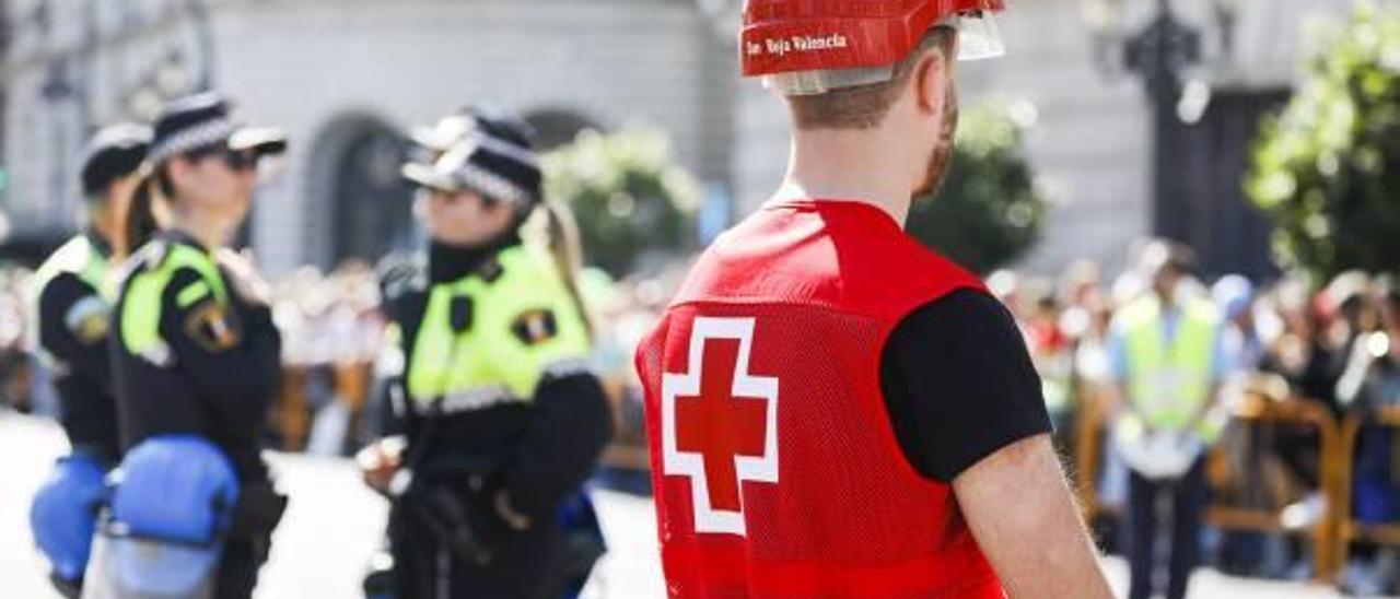 La Cruz Roja moviliza a más de 250 personas durante las Fallas 2019.