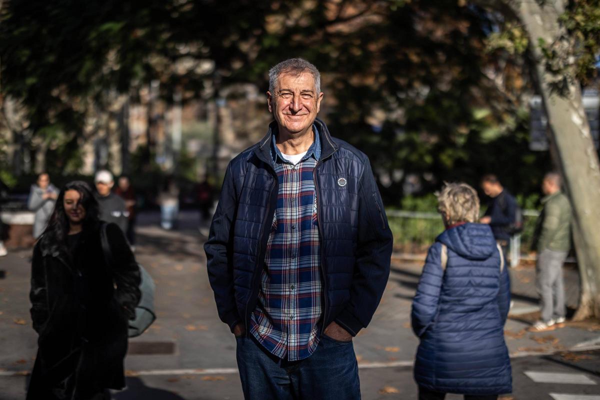El exbaloncestista Andrés Jiménez posa para EL PERIÓDICO en Barcelona.