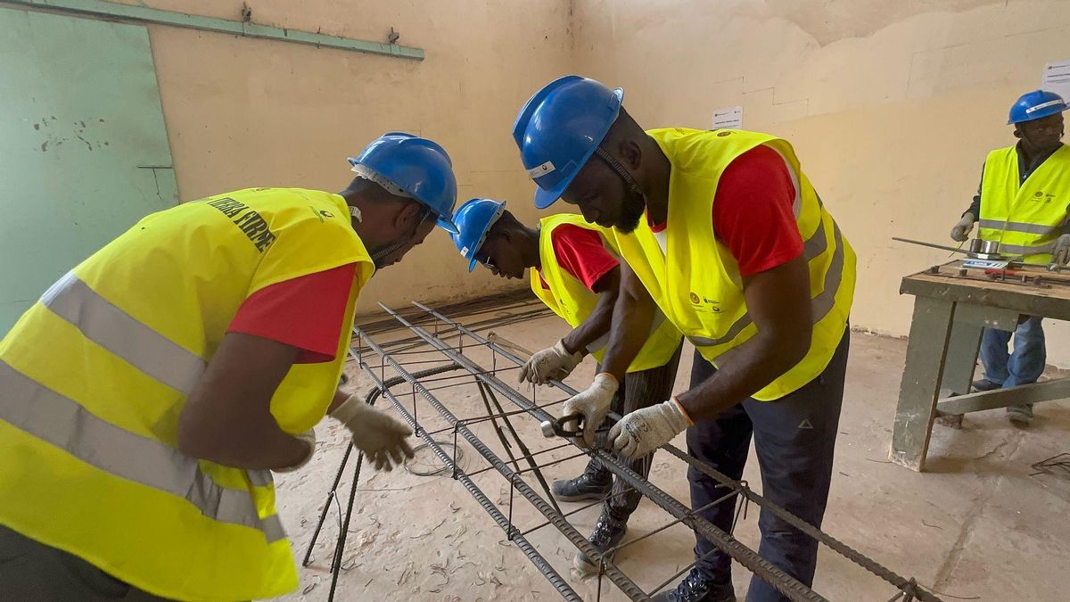 Alumnos del proyecto canario 'Tierra Firme', en Mauritania