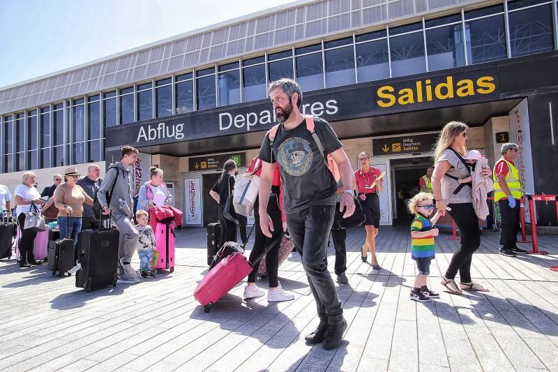 Situación en el aeropuerto de Tenerife Sur.