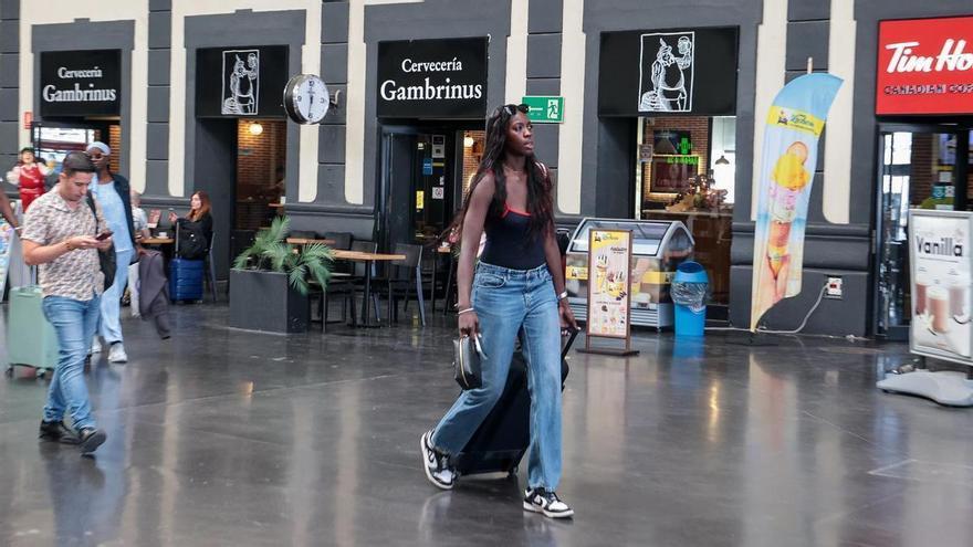 Awa Fam: "Representar a Santa Pola en la WNBA es un orgullo"