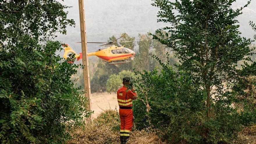 Andalucía envía medios aéreos y 70 efectivos para ayudar a la extinción de incendios de Madrid y Castilla y León