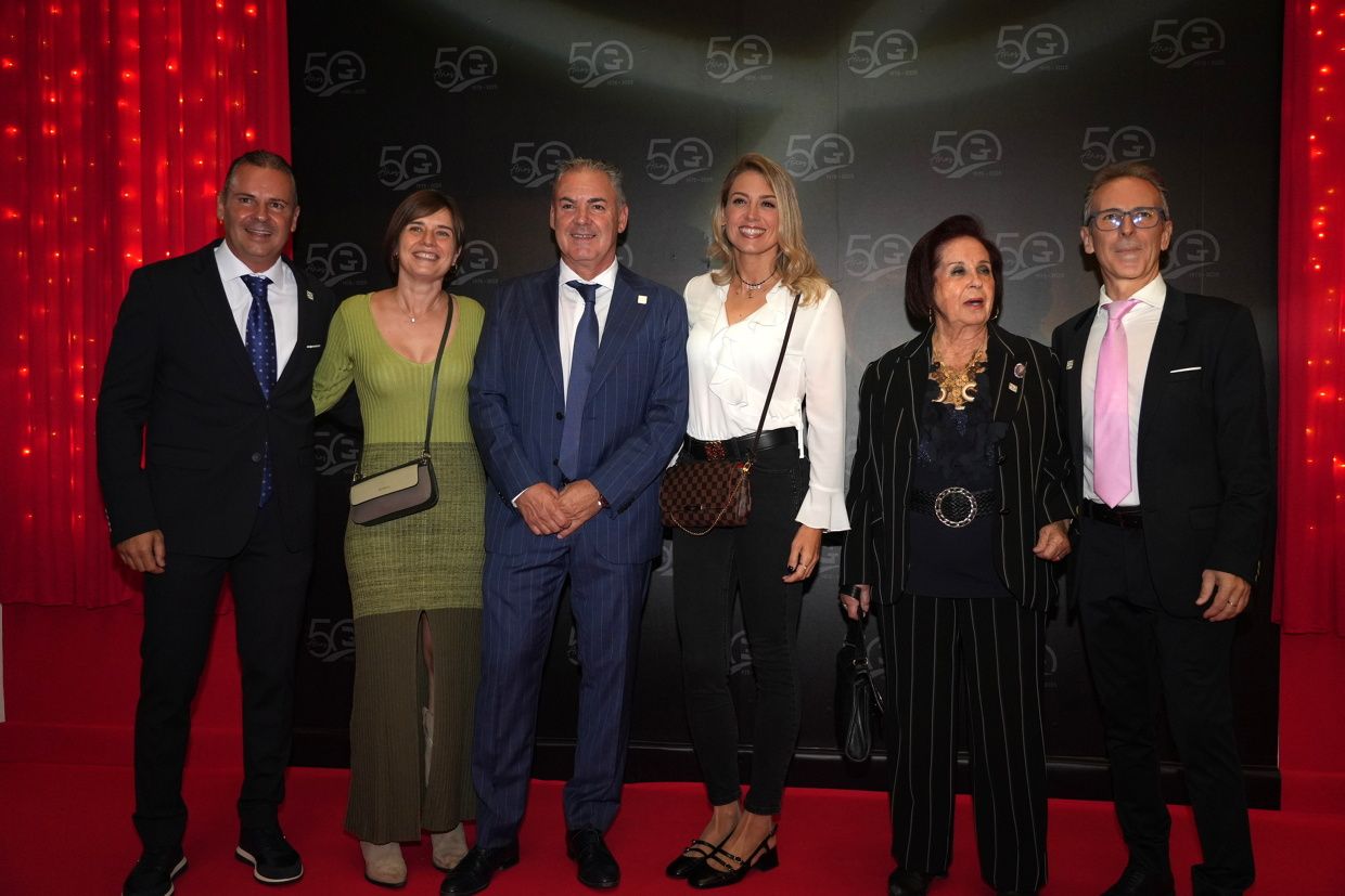 Galería de fotos de la gala del 50º aniversario de Grúas Tomás en Vila-real