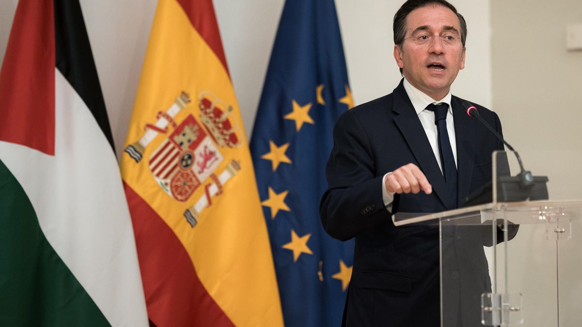 Archivo - El ministro de Asuntos Exteriores, Unión Europea y Cooperación, José Manuel Albares, interviene durante el acto de conmemoración del primer aniversario del reconocimiento del Estado de Palestina, en Casa Árabe, a 28 de mayo de 2025, en Madrid (E