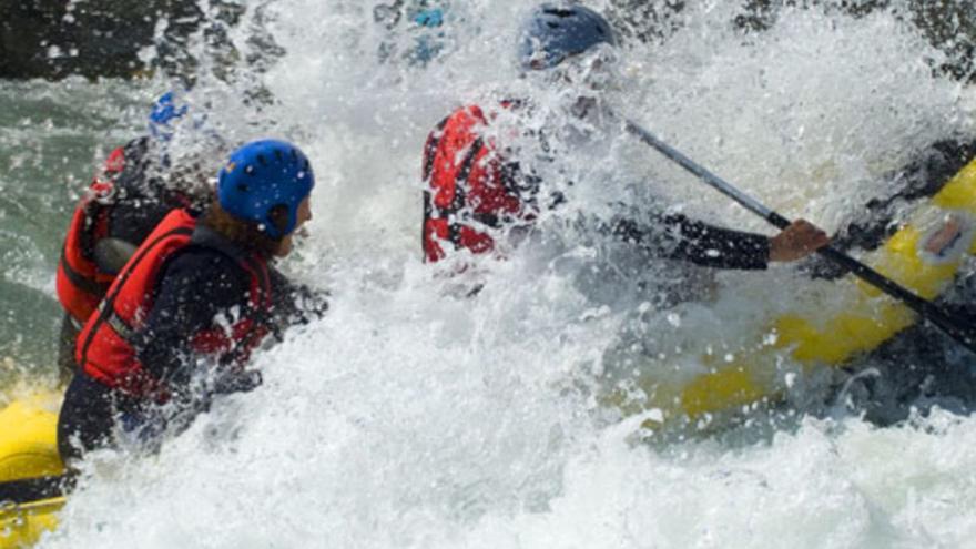 ‘Comarca Aventura’ promueve actividades de deporte acuático