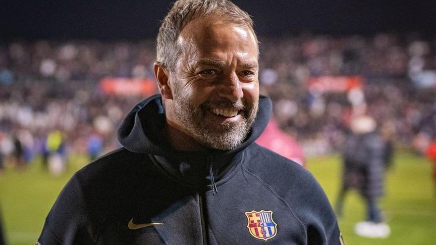 El Barça se lleva a Dani Olmo y Pau Víctor a Arabia pendiente de la resolución del CSD