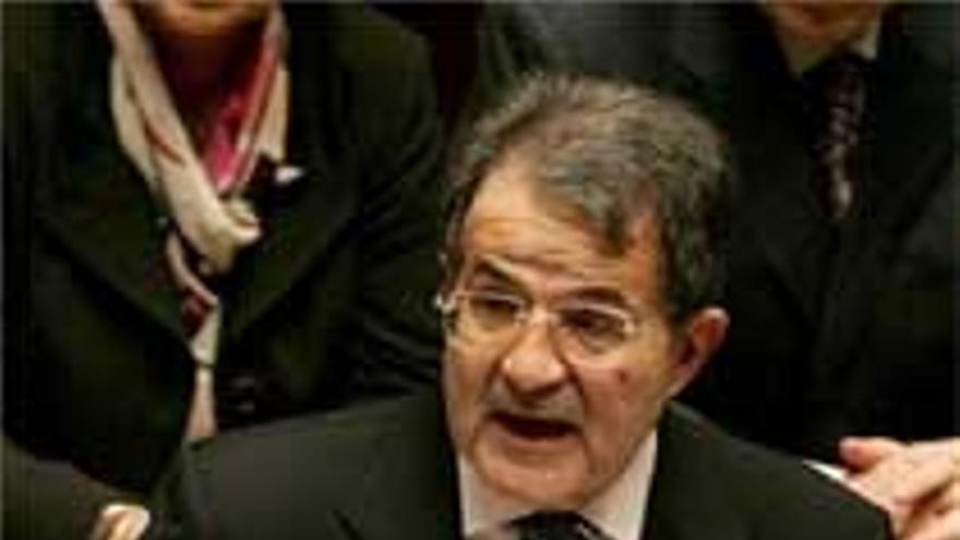 Prodi se somete a un voto de confianza en ambas cámaras Parlamento italiano