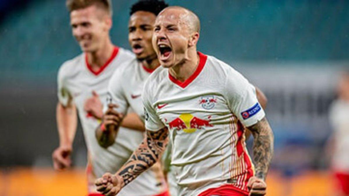 Angeliño celebra un gol del Leipzig