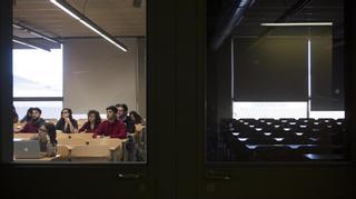 Uno de cada tres profesores de la escuela pública catalana es interino