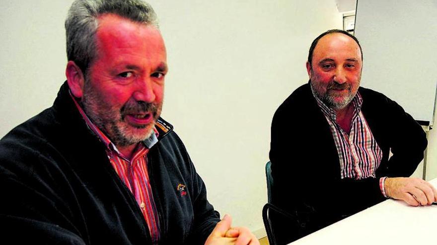 Javier Barrios y Carlos García-Alén, durante una rueda de prensa en el club.