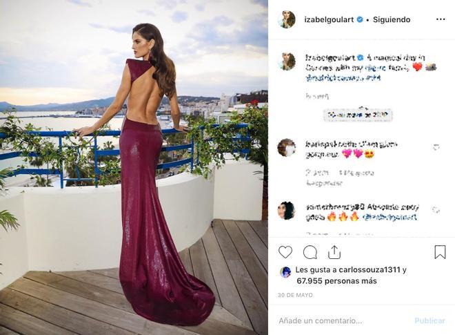 Izabel Goulart con hoyuelos de Venus