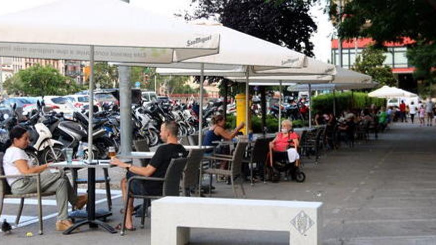 Girona mantindrà l&#039;ampliació de les terrasses tot l&#039;estiu