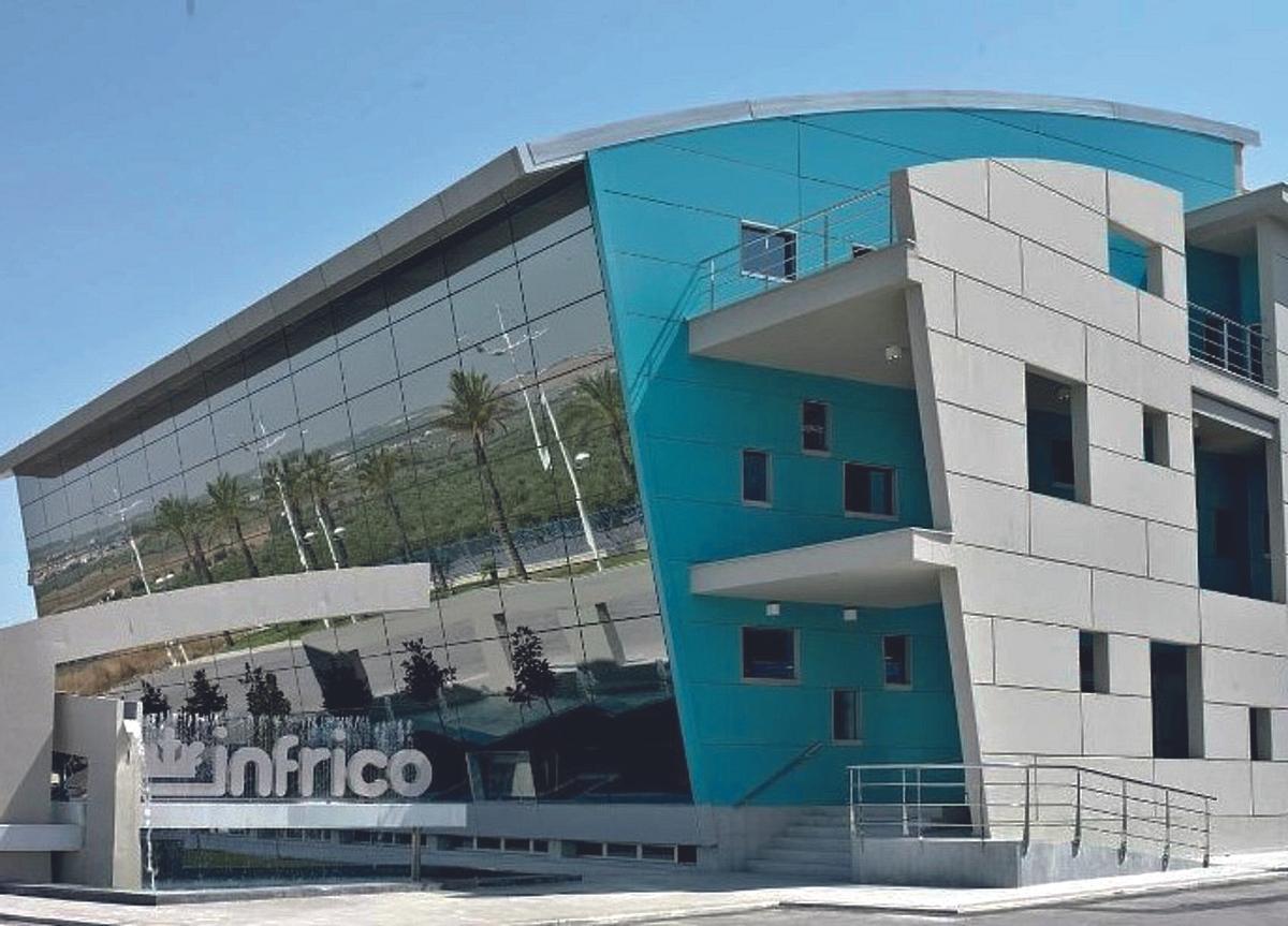 Actualidad. Instalaciones del grupo Infrico en Lucena, que cuenta con varias divisiones.