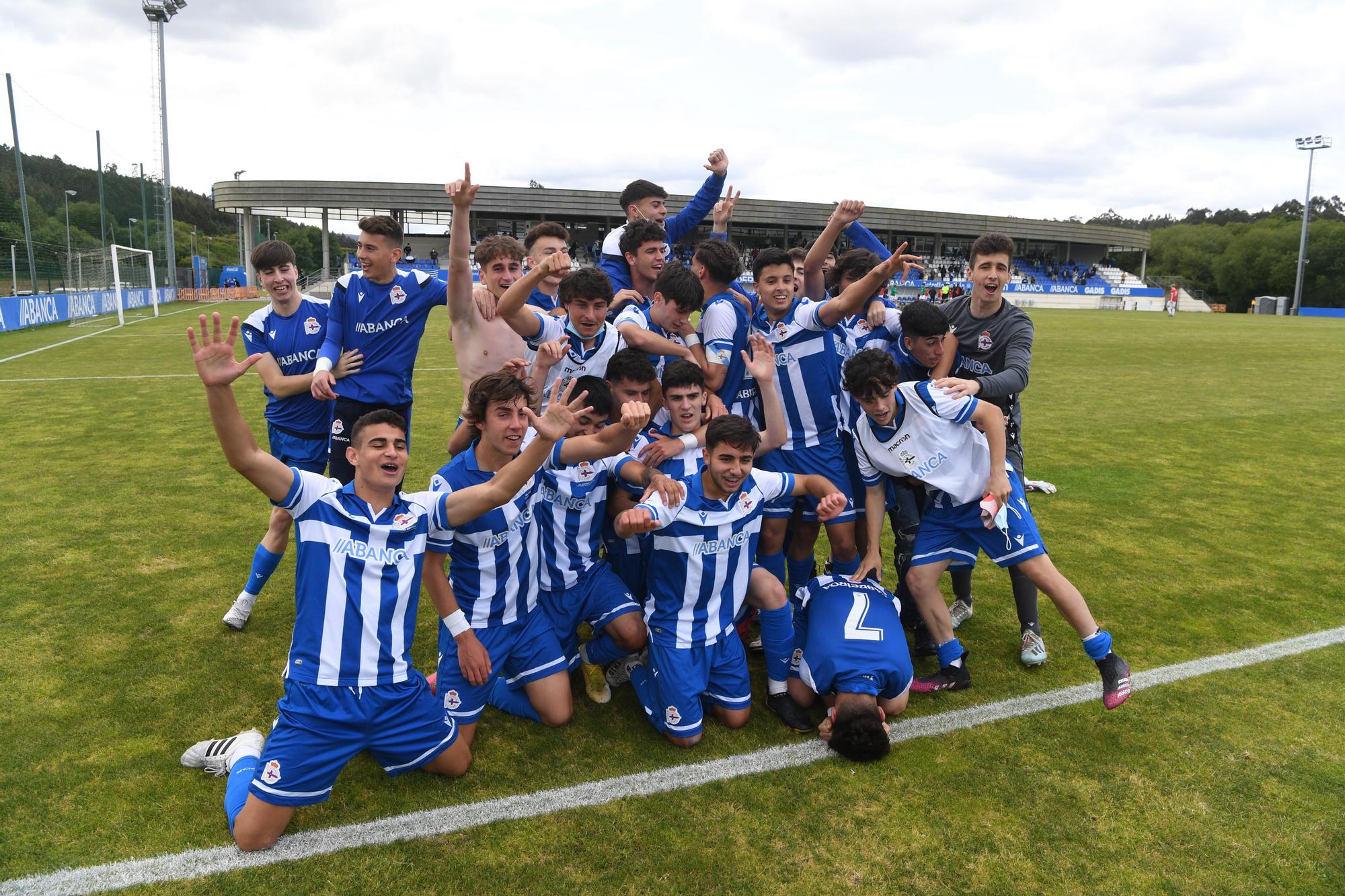 El Dépor le gana al Racing y se proclama campeón de su grupo de juveniles