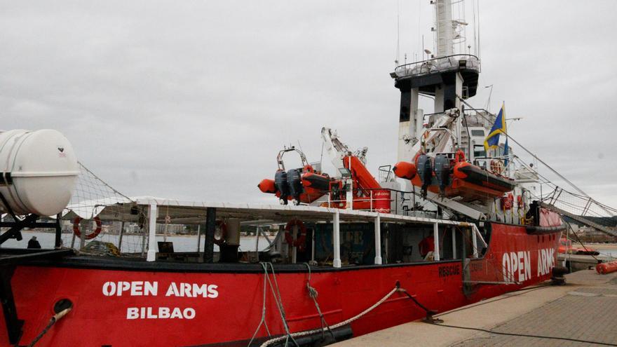 El vaixell d&#039;Open Arms atraca al port de Palamós amb una exposició a bord