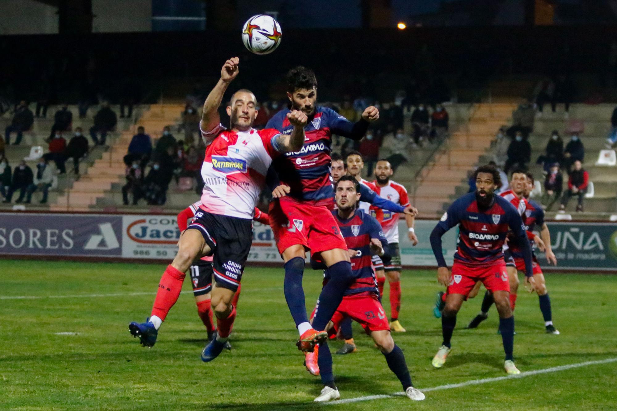 Arosa vs Gimnástica Segoviana - Faro de Vigo 