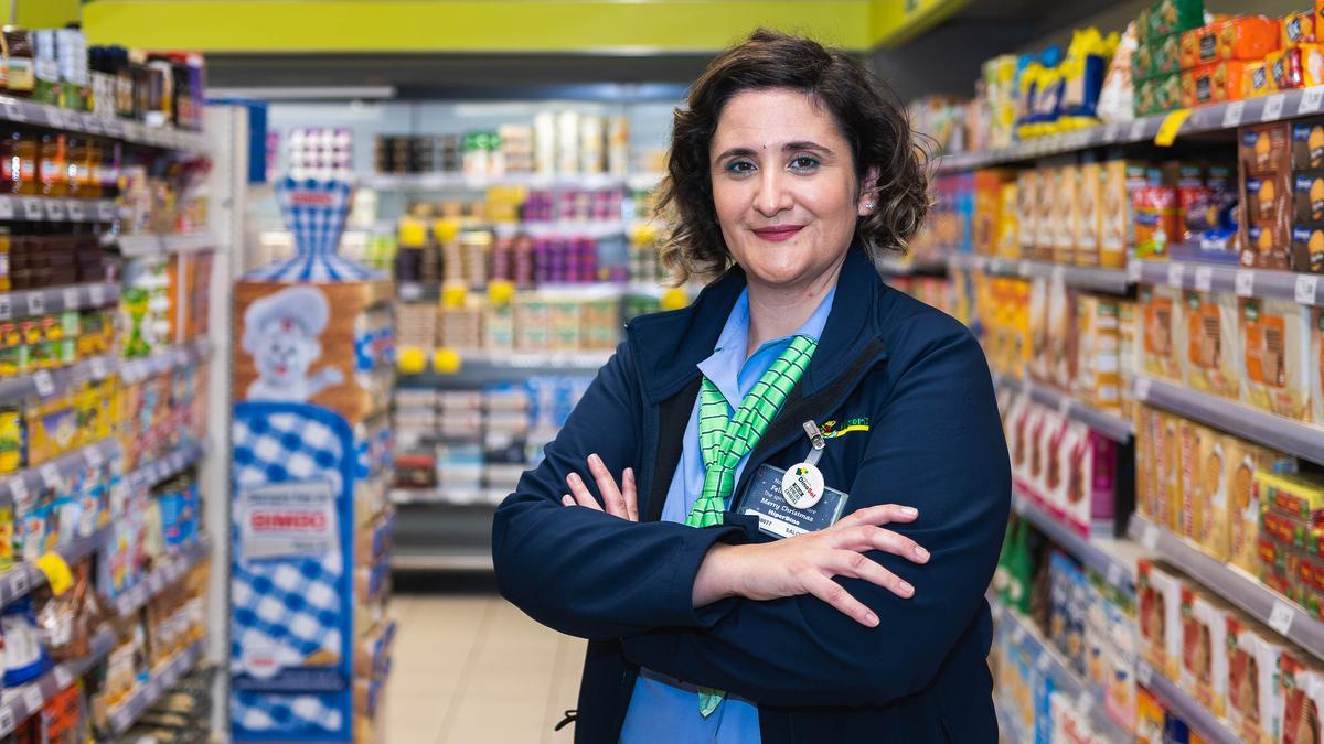 Salomé González, gerente de HiperDino Tías(Lanzarote)