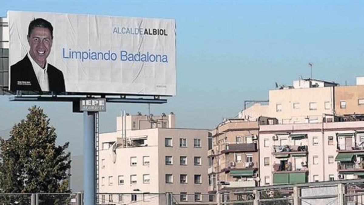 Uno de los carteles de Albiol en la pasada campaña de las municipales.