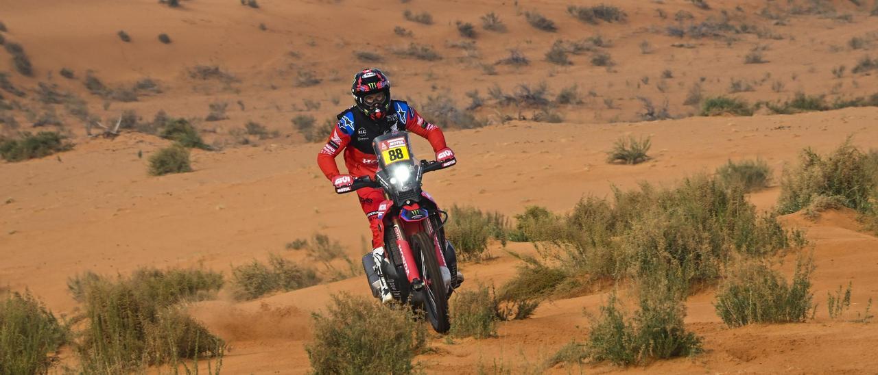 Joan Barreda, durante la 3ª etapa del Rally Dakar 2022 disputada este martes 4 de enero.