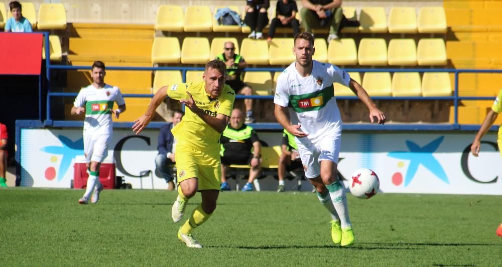 El Elche quiere y no puede en Villarreal