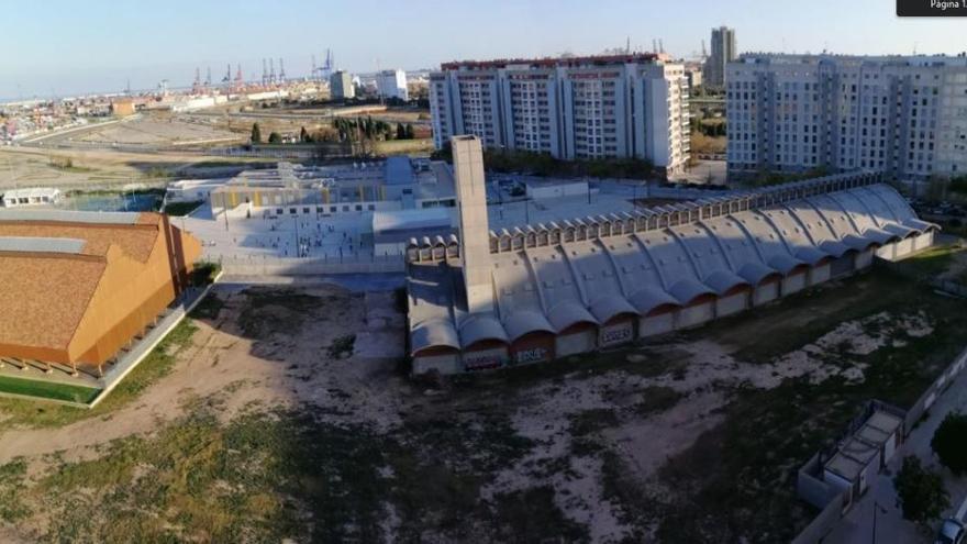 El proyecto de los vecinos quiere poner en valor el conjunto industrial del Camino Hondo.