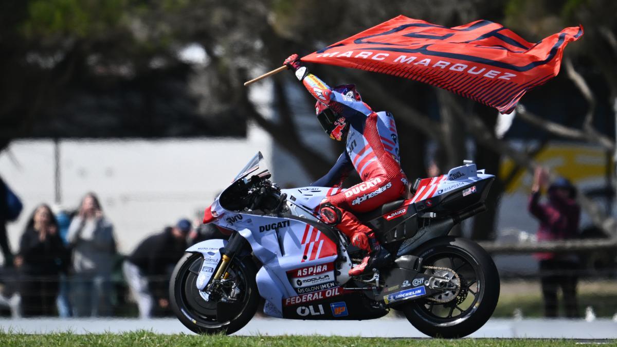 Márquez celebra el triunfo en Australia
