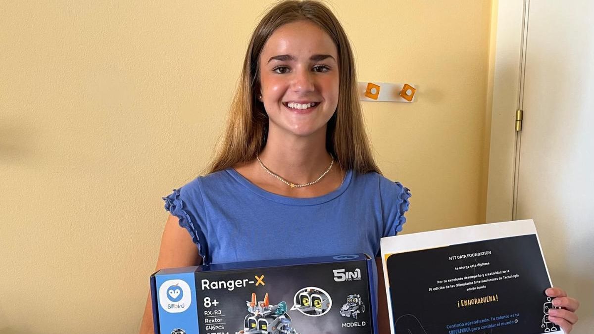 Sofía, de Carabanchel a ser campeona mundial: oro en tecnología y gimnasia a los 14 años