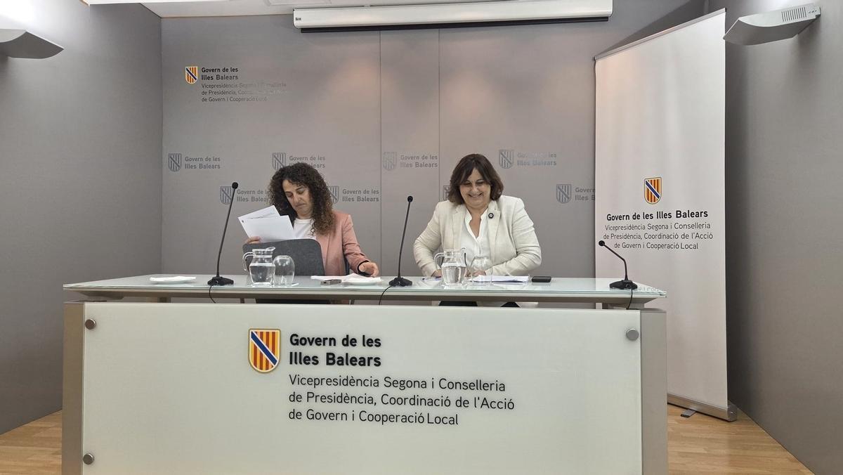 La vicepresidenta Estarellas y la directora de movilidad explicaron las medidas contra el transporte pirata