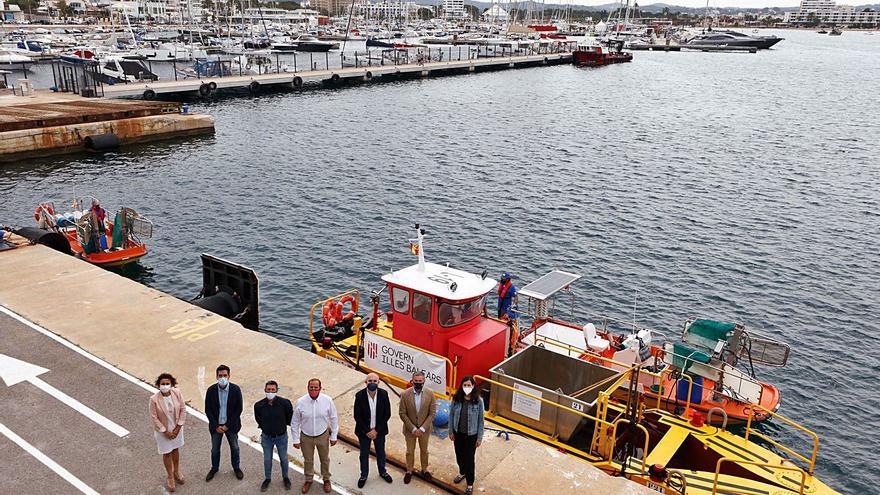 Medio Ambiente recupera este verano el servicio de limpieza del litoral de Ibiza