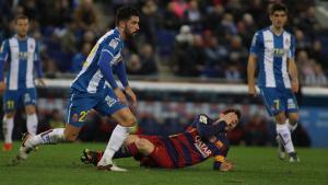Álvaro González y Leo Messi, en sus respectivas etapas en Espanyol y Barça