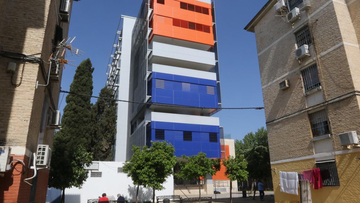 Imagen del edificio de La Normal de Magisterio.