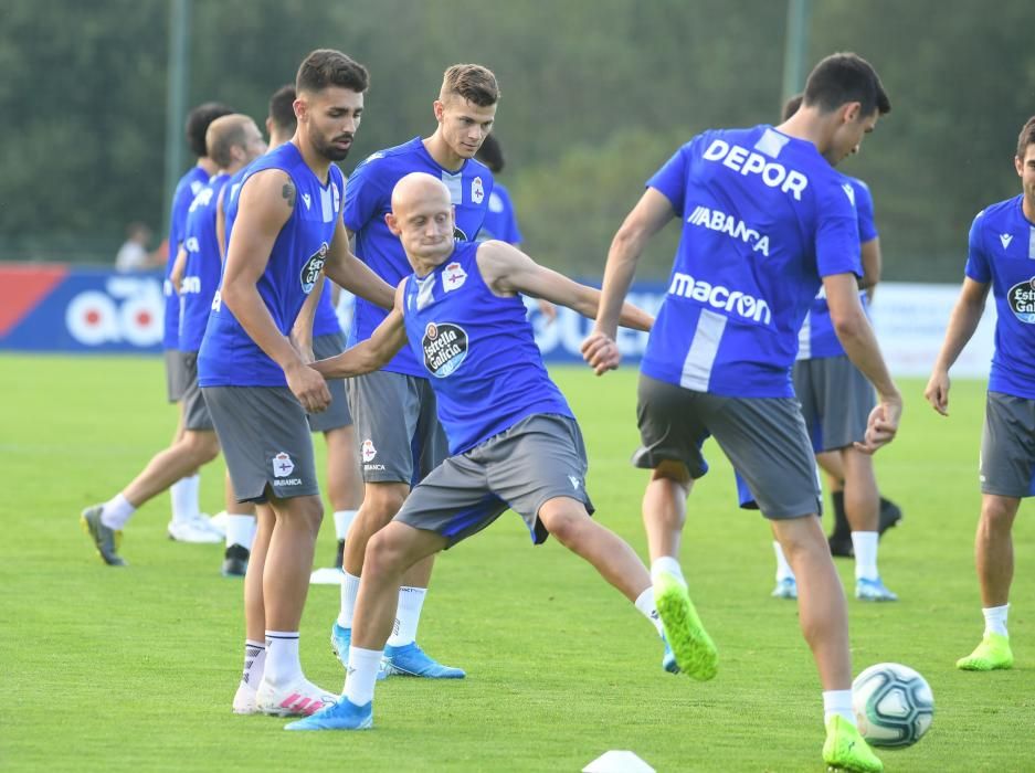 Entrenamiento en Abegondo tras el empate en Gijón