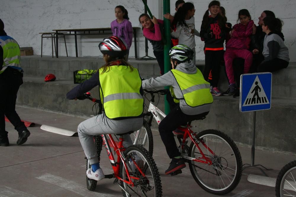 Seguridad vial en el colegio Pérez Viondi